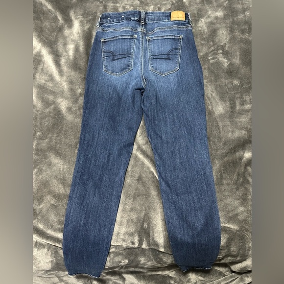 American Eagle Curvy Jeans - Picture 4 of 5